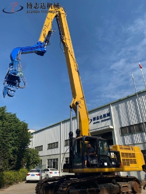 查看 CAT349 18.5米打樁臂工廠安裝調試實況 詳情